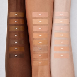 Real Flawless Weightless Perfecting Concealer - Correcteur